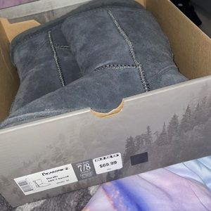 Bearpaw dorado boots